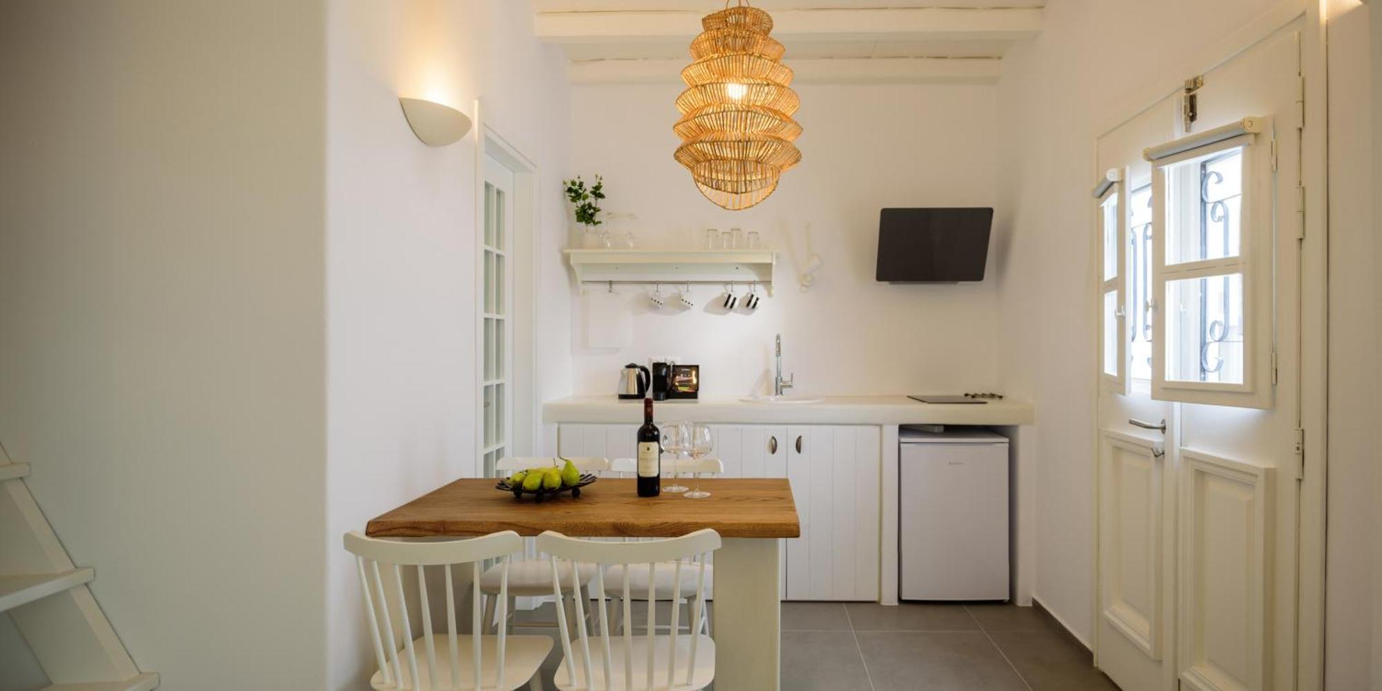 Nefeli Sunset Studios Pollonia Rom bilde